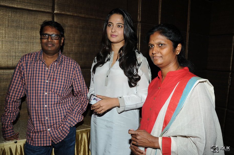 Rudramadevi-Movie-Release-Date-Press-Meet